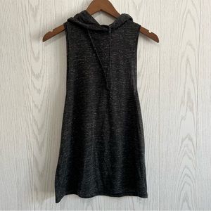 EUC Victoria’s Secret Sport Sleeveless Hooded Top Size S